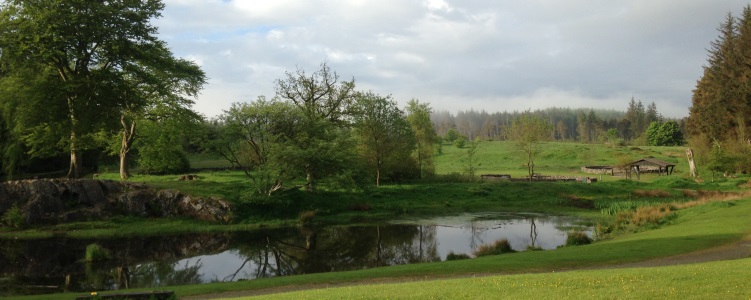 Beecraigs Homepage Banner: Link to 'Beecraigs Country Park' Beecraigs Homepage Banner