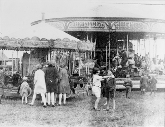 The shows at Livingston Station Gala Day, 1920s.