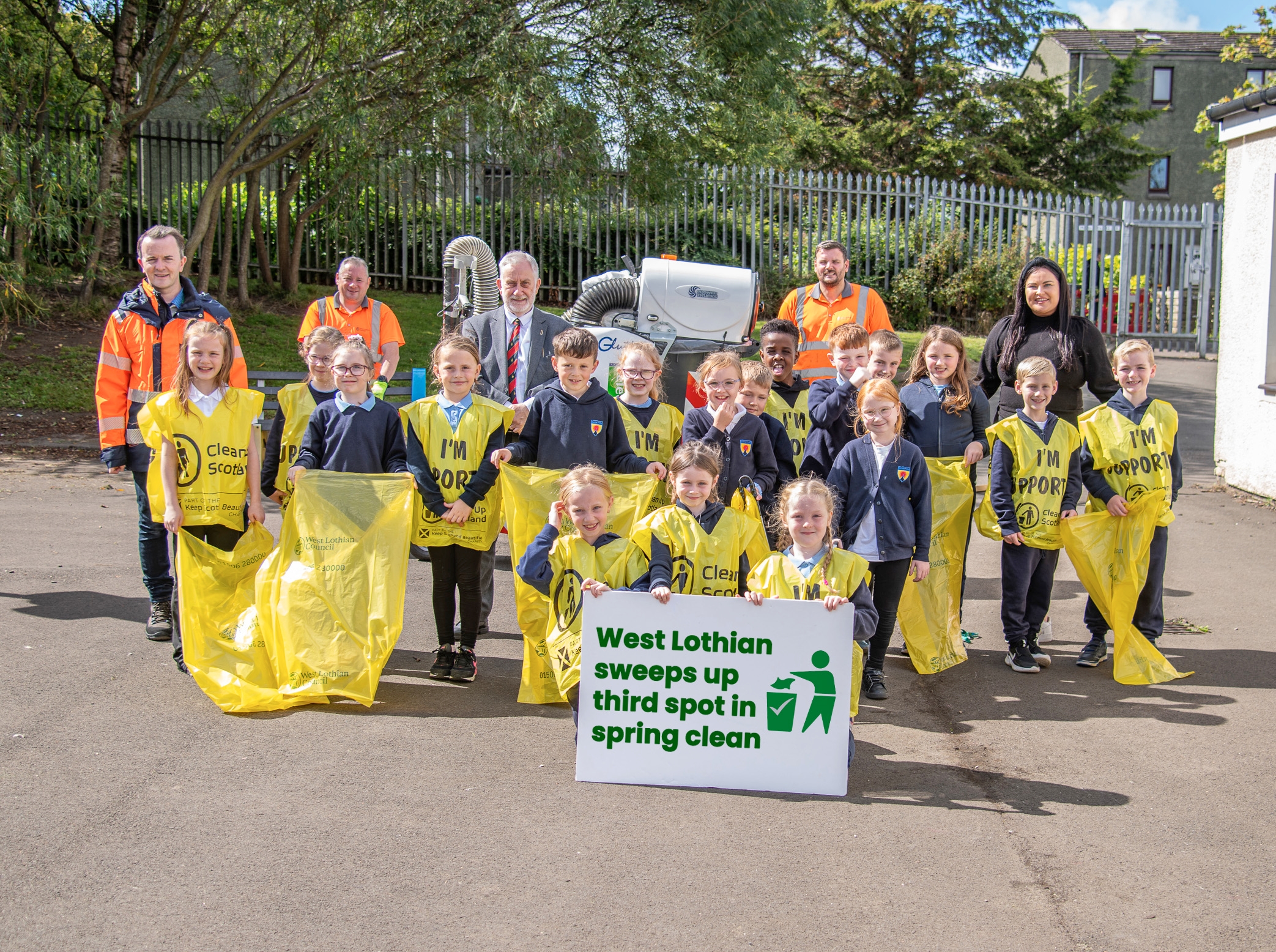 West Lothian sweeps up third spot in spring clean Icon