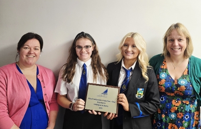 Staff and pupils from Linlithgow Academy