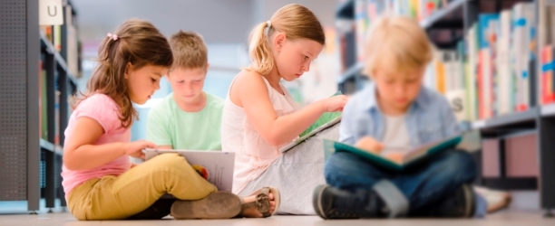 Children reading: Link to 'Blackburn Library' Children reading